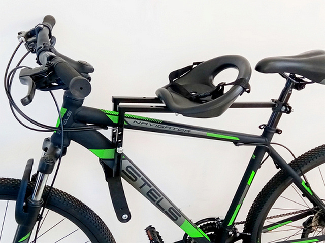 С мужской рамой